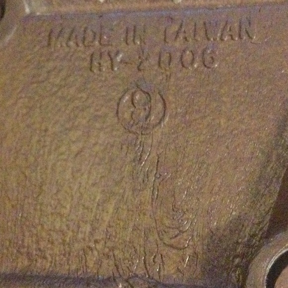 Rubber Sole Fancy Sandal w/ Beads Strap Design - Picture 6 of 6